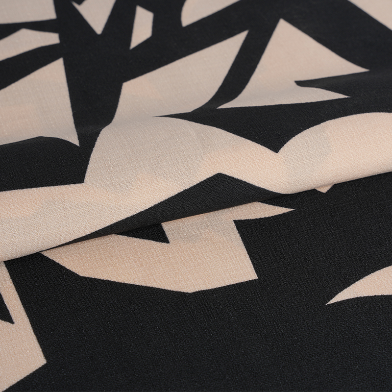 5068 リンロン麻ピンクと黒のプリント生地