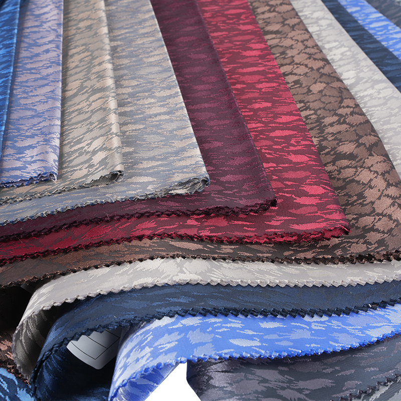 カチオンヒョウ柄ジャカード