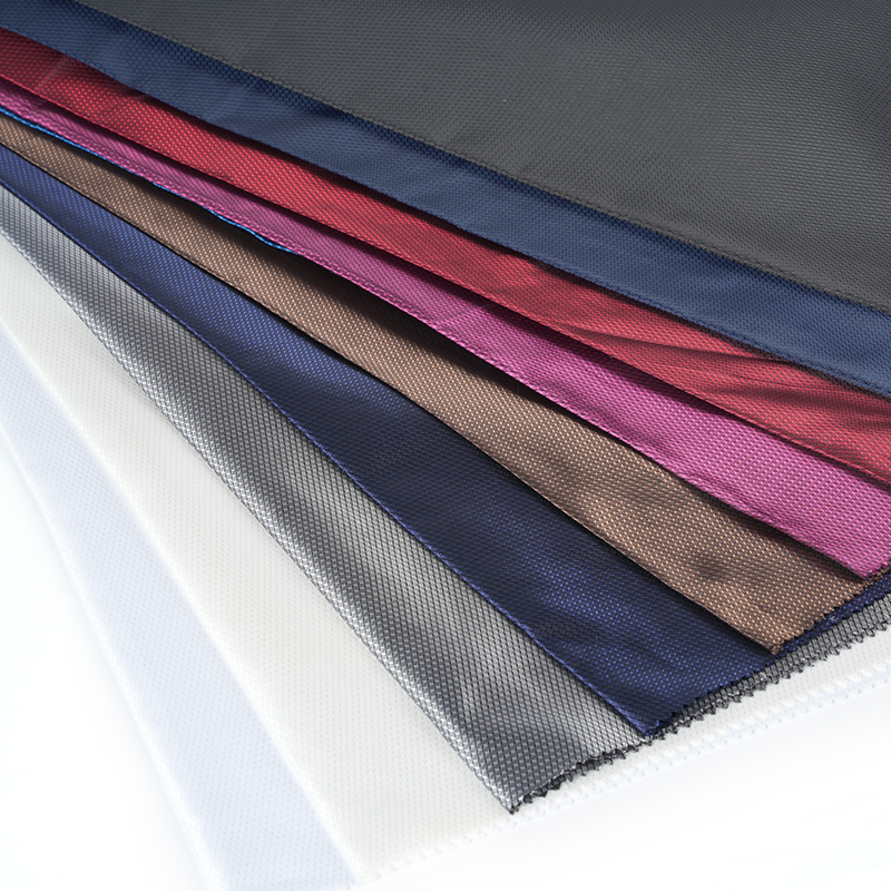 ポリエステルカチオン水の波紋