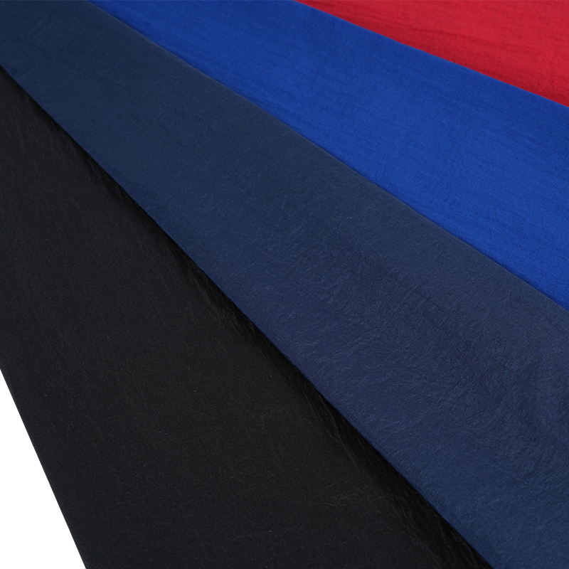 400Tセミマット低弾性ナイロン紡績染色生地