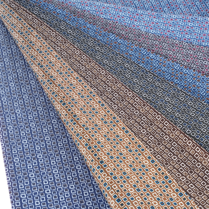 190T ポリエステル タフタ小さな正方形の印刷生地