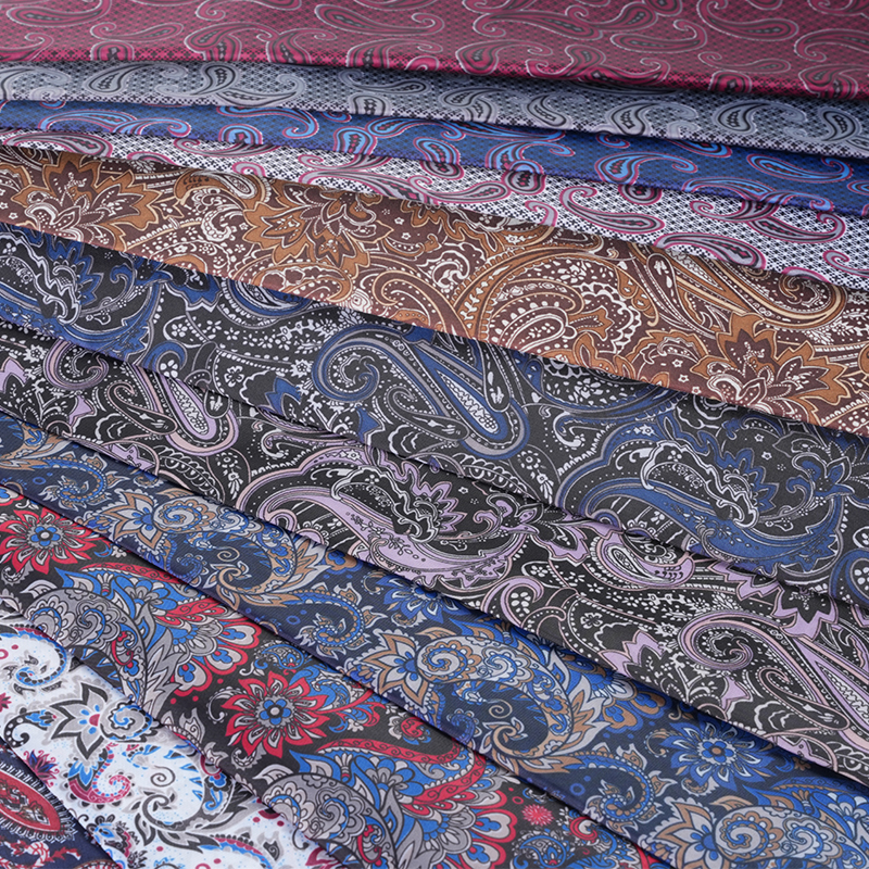 190T ポリエステル タフタ ポニーテール松葉プリント生地